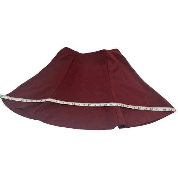 Women’s Old Navy Brand Flared Skirt Red Polyester Blend Junior's Size Medium - Picture 6 of 12